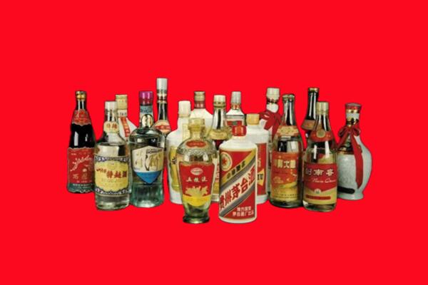 抚州市金溪回收十八老酒.jpg